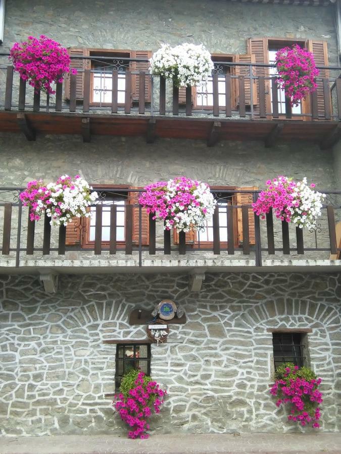 Il Tipico Apartamento Aosta Exterior foto